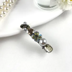 Elegant rhinestone pearl hair clip luxury duckbill clip side hair pin for stylish women