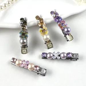 Exquisite rhinestone pearl duckbill hair clip set, elegant side hairpins for women.