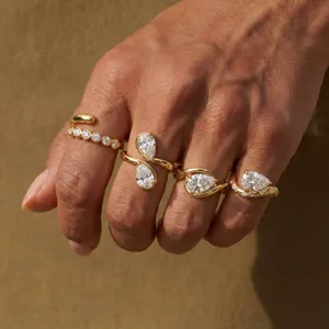 Roestvrij Stalen Geometrische Strass Open Ring Voor Vrouwen Lichte Luxe Verguld Mode Sieraden Trendy Oog Ontwerp Ring