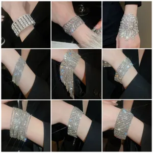 Luxus Kupfer Strass Armband Für Damen Glänzend Geometrisch Schmetterling Armband Manschette Elegant Charme Gliederschmuck Mehrlagig Quaste Modischer Schmuck Geschenk