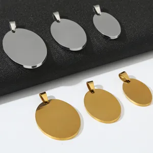 Stainless steel blank oval pendant dog tag DIY engraved accessory close-up view detail display