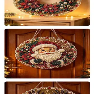 Detalles del colgante de pintura de diamante navideño con corona festiva y Papá Noel.