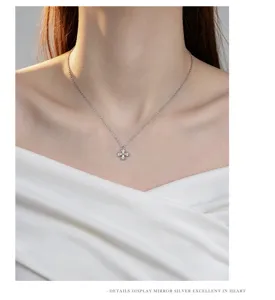 Stunning S925 silver micro-paved cross pendant necklace elegant clavicle jewelry.