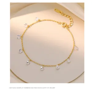 Détails exquis du bracelet pendentif en argent S925 zircone éclatant maillon.