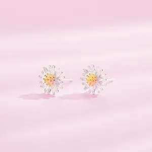 Set di Gioielli in Argento Sterling 925 con Margherita e Fiore per Donna Ragazze Eleganti Orecchini a Bottone in Argento Bracciale Collana con Ciondolo Anelli Aperti Alla Moda Regali