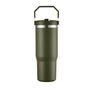 Detailansicht des 30oz armee-grünen Isolierbechers mit praktischem Griff und Auto-Becherhalter.