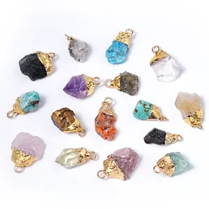 Sortierte natürliche rohe Kristallanhänger mit vergoldeten Schleifen für DIY-Schmuck
