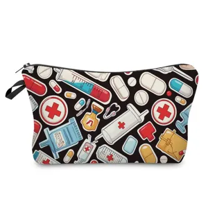 Dettaglio trousse trucco con motivo medico, astuccio portaoggetti cosmetico portatile.