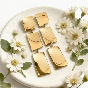 Elegantes pendientes colgantes de metal dorado con diseño geométrico para mujeres regalo