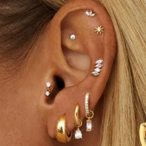 Set di orecchini a cerchio e cartilagine in acciaio inossidabile dorato, gioielli alla moda.