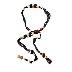 Collar con Colgante de Tela Paisley Vintage para Mujer Cuenta de Acrílico y Madera Estilo de Lujo Ligero Choker de Pañuelo Ajustable Joyería