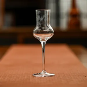 Traditional Chinese Goblet Glass Tea Cup Premium Clear Glassware Engraved Pine Crane Design Elegant Drinking Stemware For Loose Leaf Green Tea Tasting Gift