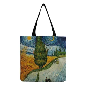 Détail en gros plan du sac cabas en toile avec impression de peinture à l'huile.