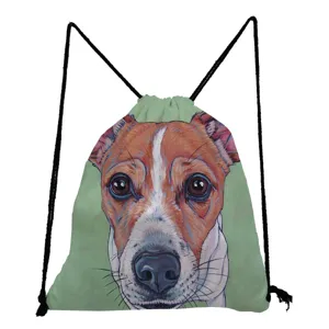 Detailansicht eines lässigen Mode-Kordelzugsacks mit einem süßen handgemalten Hunde-Kunstdruck.