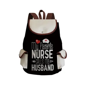 Damen Rucksack aus Segeltuch, schwarz und beige mit Krankenschwester Aufdruck, grosse Kapazitaet.