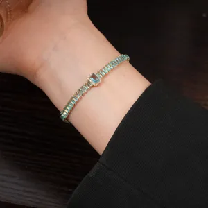 Exquisite square cubic zirconia tennis bracelet for women, sparkling luxury fashion jewelry.