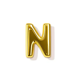 Goldfarbenes Metall-Buchstabe-N-Anhänger-Charm, glänzendes Finish, minimalistisches Accessoire.