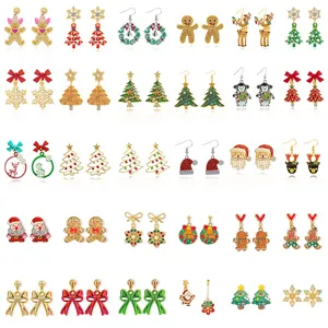 Fashion Christmas Series Alloy Enamel Rhinestone Earrings For Women Drip Oil Reindeer Snowman Tree Stud Earrings Jewelry Gift