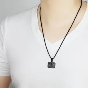 Collana con ciondolo numero 00 nero in acciaio inossidabile da uomo gioiello catena sport.