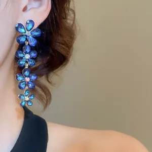 Boucles d'oreilles longues en strass bleu, design floral élégant pour femmes bijoux de mode.