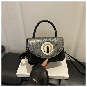 Stylish women shoulder bag minimalist fashion PU leather handbag elegant commuting crossbody bag