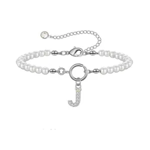 Bracelet perles fausses 6mm style français avec pendentif lettre J strass, bijoux argent.