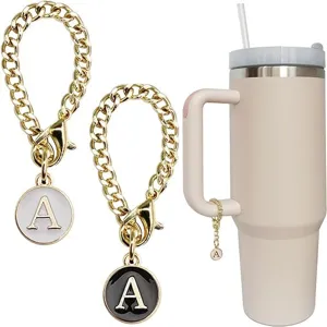 Gouden metalen letter A bedelketting en sleutelhanger accessoires voor bekers en tassen.