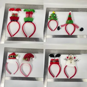 Weihnachts-Haarreifen Set mit Weihnachtsmann-Hut und Elfenbeinen, mit Lineal gemessen