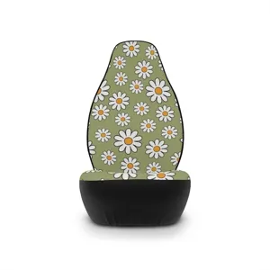 Gedetailleerd overzicht van retro margriet autostoelhoes met levendige bloemenprint in olijfgroen.