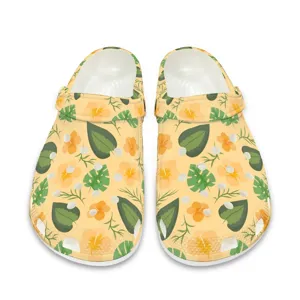 Gelbe tropische Blumen Blätter Muster Garten Clogs leichte atmungsaktive Badeschuhe