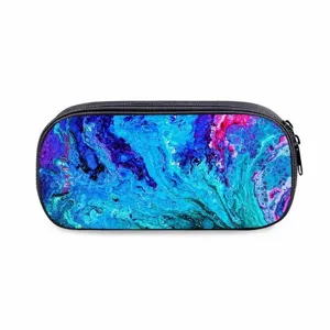 Lebendiges abstraktes Fluid-Art-Mäppchen mit grossem Fassungsvermögen und Reissverschluss.