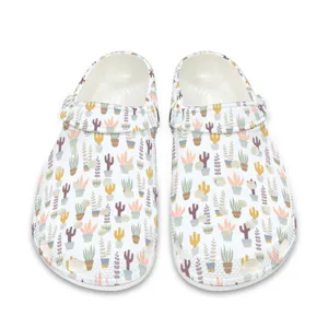 Weiße Gartenschuhe mit botanischem Topfpflanzen-Alloverprint, atmungsaktive Freizeitschuhe.