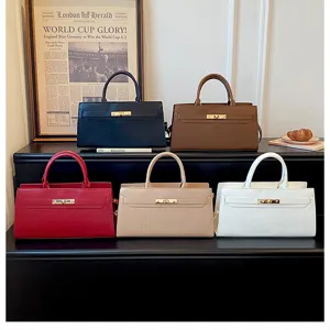 Klassische Luxus Handtasche Umhängetasche mit elegantem Trapezdesign für stilvolle Damen.