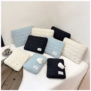 Funda para ordenador portatil acolchada de nube bolsa de almacenamiento tablet diseno.