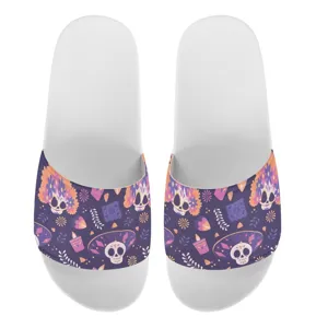 Totenkopf Print flache Badeschuhe fur Damen und Herren, modische Sommer Hausschuhe.