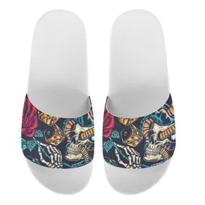 Unisex Totenkopf Rose Druck Slide Sandalen Sommer Rutschfeste PVC EVA Flache Schuhe Casual Strand Pool Slides Für Damen Herren