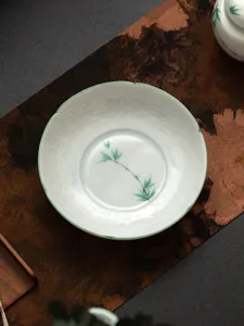 Handbemachte grüne Bambus Porzellan Teetasse Untertasse, chinesische Teekannenmatte und Snacktablett.