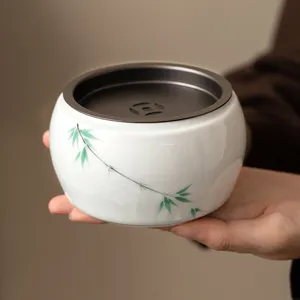 Handbemachte gruene Bambus Porzellanschale mit Bambusmuster traditionelles Teeset Hauptansicht