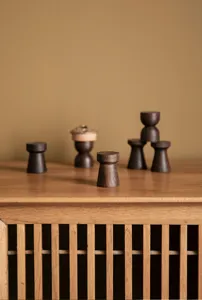 Portacoperchio per teiera fatto a mano in legno di sandalo stile wabi-sabi accessorio