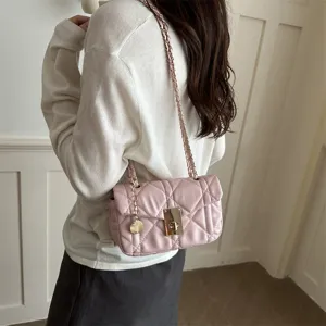 Women Fashion Quilted PU Leather Crossbody Bag Classic Chain Shoulder Bag Elegant Turn Lock Small Square Bag Handbag