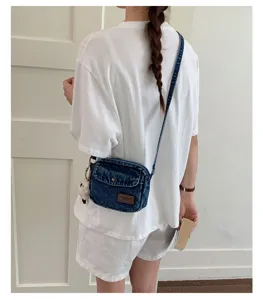 Korean vintage τσάντα χιαστί από denim με λούτρινο κρεμαστό, στιλάτη τσάντα ώμου για γυναίκες.