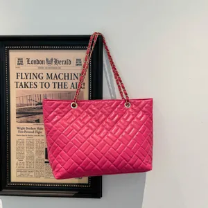 Borsa Tote da Donna Grande in PU Trapuntato Borsa a Spalla con Catena Borsa a Mano ad Alta Capacità Borsa da Shopping Casual Quotidiana