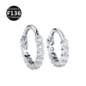 Titanium scharnier segment ring met zirkonia stenen voor piercing, steriele hoogwaardige lichaamsjuw.