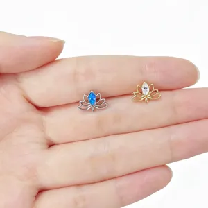 Titanium Lotus Knorpel Piercing Schmuck Set mit opaler und glänzender Zirkon Steinen
