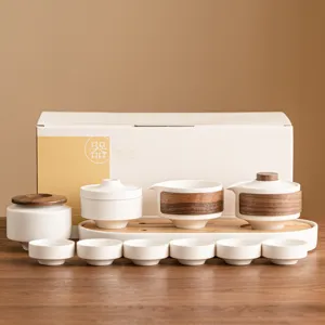 Set da tè kung-fu in ceramica zen con coperchi in legno e vassoio come idea regalo.