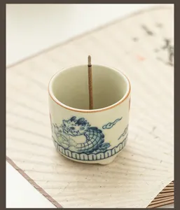 Quemador de incienso de cerámica dragón, estilo horno Ru azul y blanco para decoración.