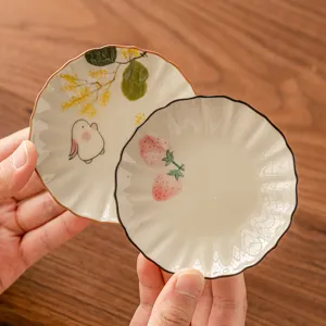 Handbemalte Keramik Blüten Untersetzer und Teetablee, exquisiter Snackteller für zu Hause.