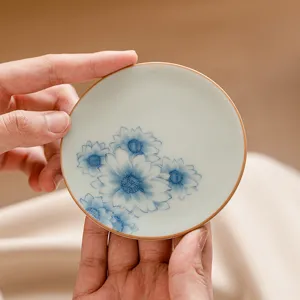Sottobicchiere da tè in ceramica blu e bianca motivo floreale piattino per set da tè