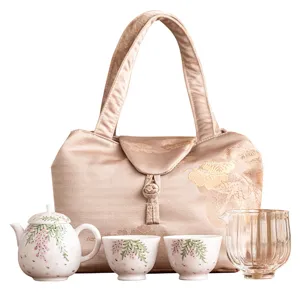 Service à thé en céramique glycine peinte à la main avec sac théière tasses.