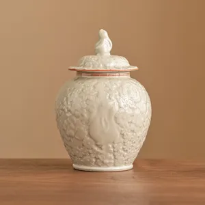 Pot à thé en céramique artisanal avec motif de lapin en relief, élégant conteneur de stockage.